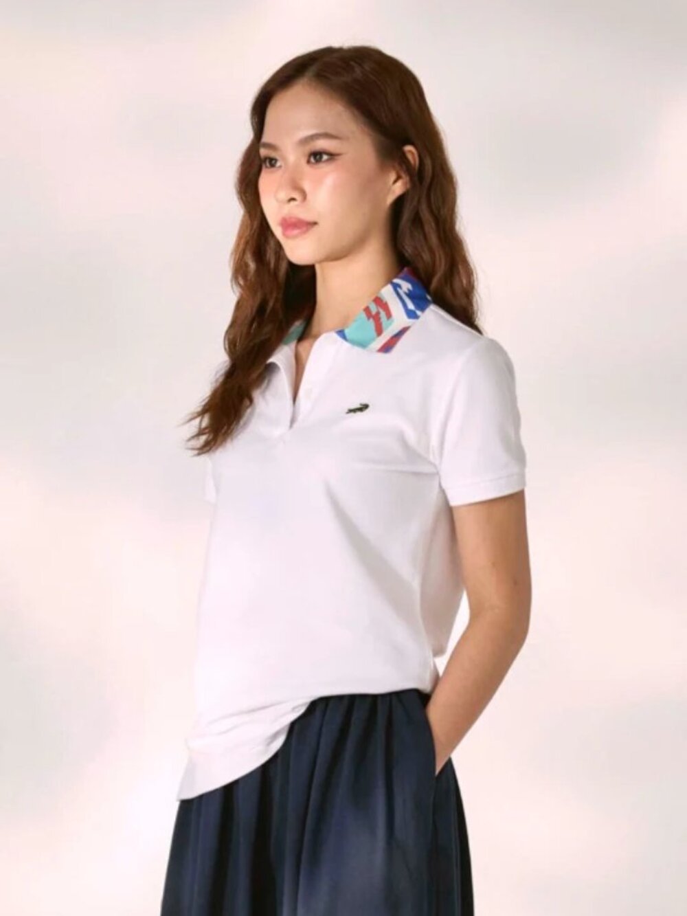 LACOSTE WHITE WOMEN TAPERED FIT POLO SHIRT WITH FABRIC PRINT COLLAR SIZE 40